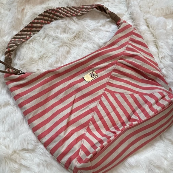 Roxy Pink & White Hobo Bag - Picture 3 of 6